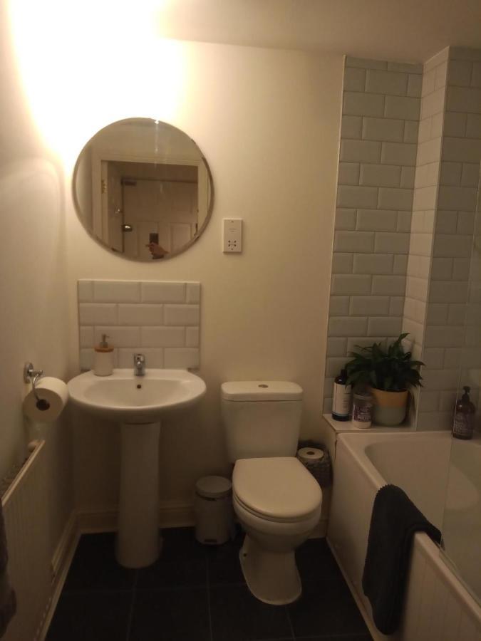 The Eaves, Glastonbury High Street 2 Bed 2 Bathroom Apartment Dış mekan fotoğraf