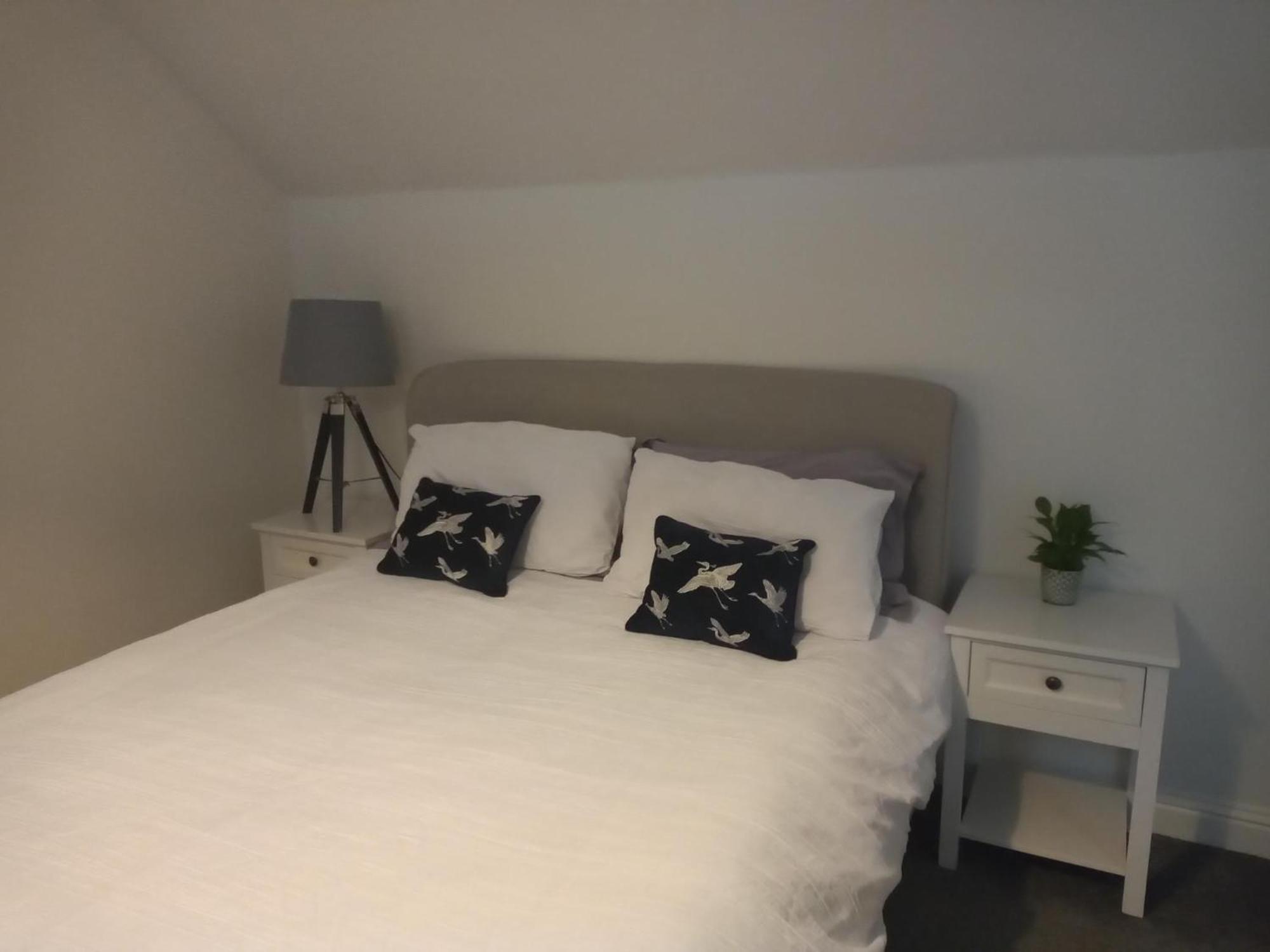 The Eaves, Glastonbury High Street 2 Bed 2 Bathroom Apartment Dış mekan fotoğraf